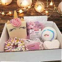 Image 1 of Magical Gift Box for Kids: Unicorn or Cat, Free Shipping