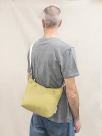 Image 3 of Bolso Presto mostaza de Numon