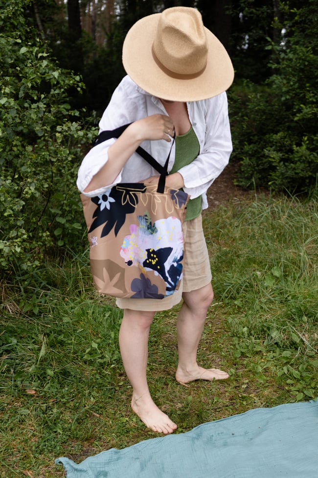 BIG GIRL'S BAG - camel