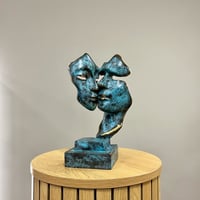 Image 1 of Couple Faces Subtractive 25cm