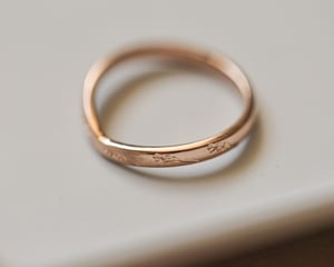 Image of 18ct rose gold, 2mm, Barleycorn design wishbone ring