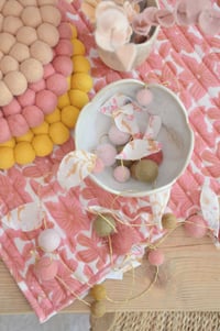 Image 4 of Dessous de plat en boules de laine feutrée colorée