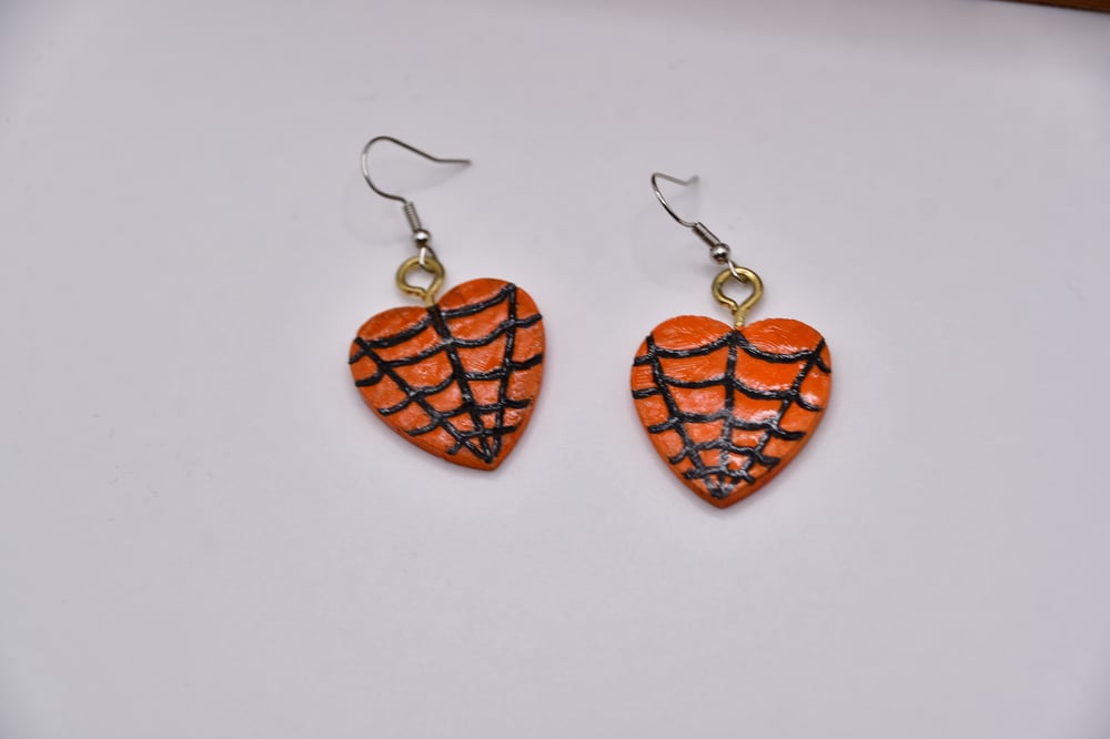 Image of Spiderweb Halloween Heart Dangle Earrings