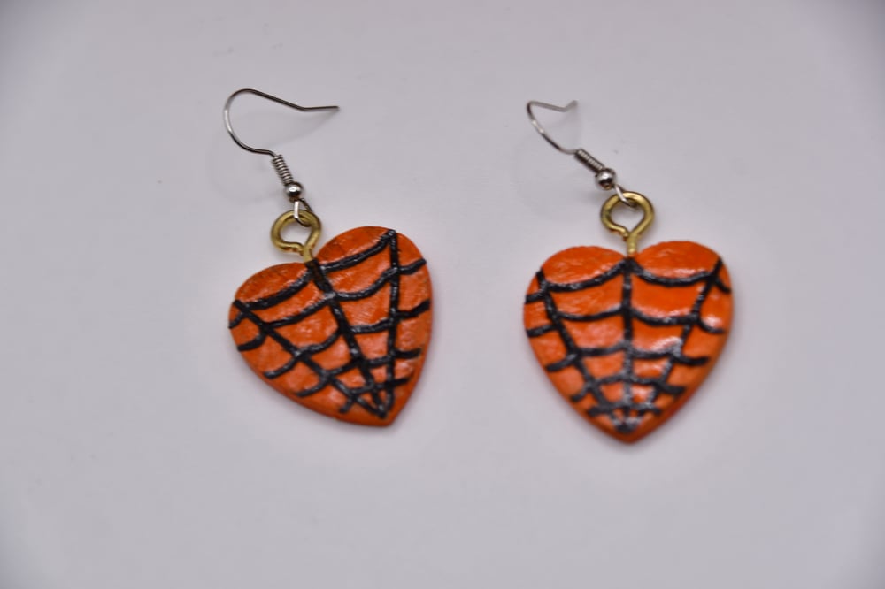 Image of Spiderweb Halloween Heart Dangle Earrings