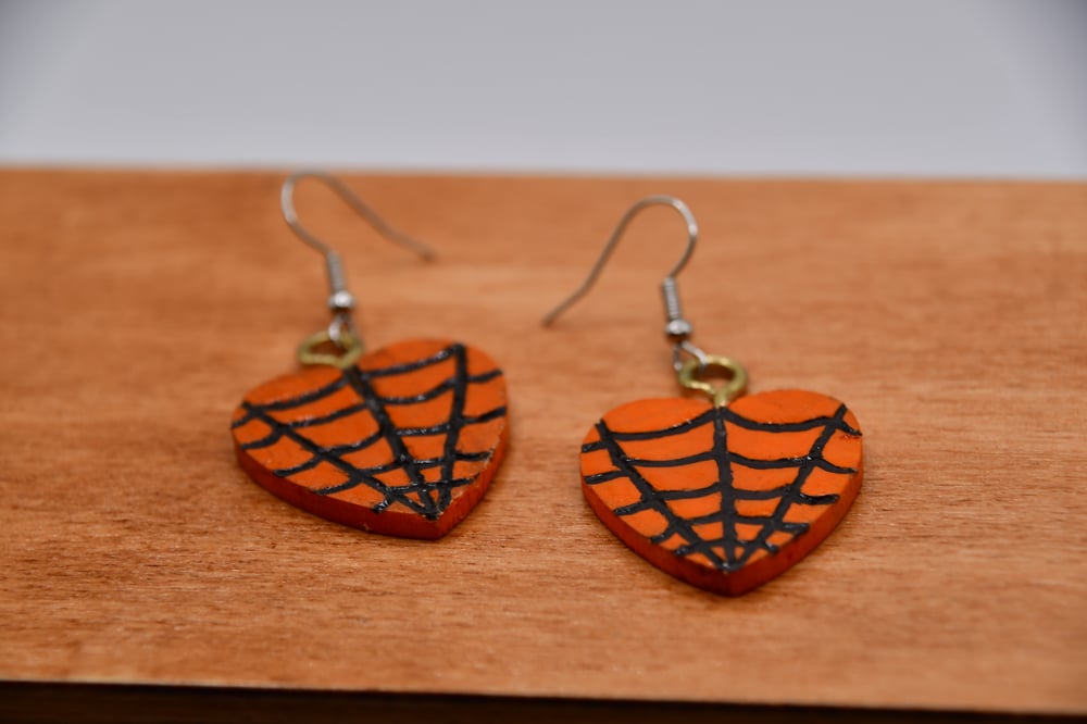 Image of Spiderweb Halloween Heart Dangle Earrings