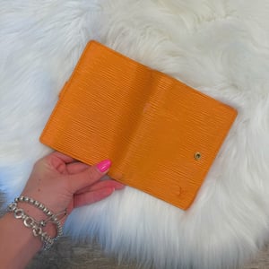 Image of Authentic Louis Vuitton Vintage Epi Agenda Day Planner 