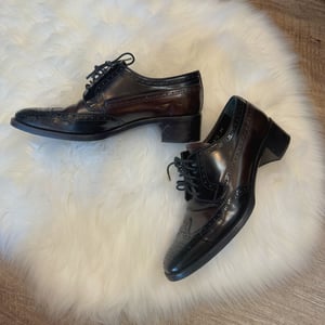Image of Authentic Prada Oxford Heeled Loafers - Size 8.5/9
