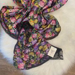 Image of Valentino Intimo Vintage 2 Pc Satin Lounge Set - NWT, Size M/L