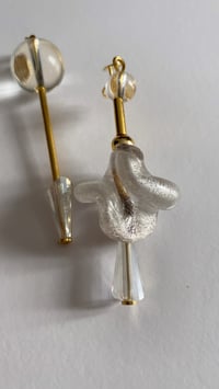 Image 2 of WHITE GLASS TRIADISCHES
