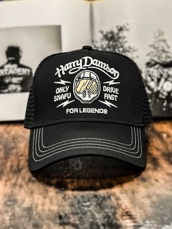 Image of Trucker Cap Heritage Schwarz – Harry Damson Limited Edition