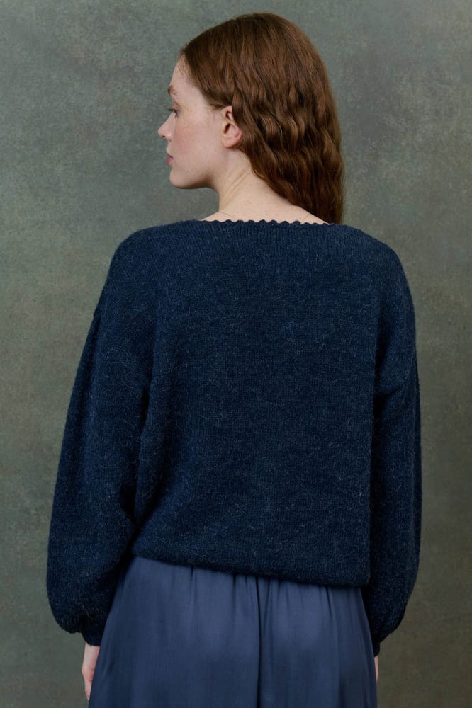 Image of Cardigan Lunami Marine. Louise Misha