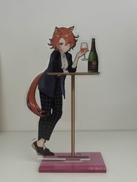 Image 2 of T.M. Opera O Acrylic Stand