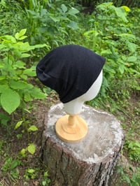 Large-XXL Linen Beanie Hat in Black 
