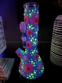 Image 16 of Hello Kitty Water Pipe Bong 