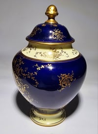 Image 2 of Coalport Pot Pourri and Cover