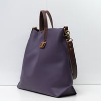 Image 4 of Hex Two-way Tote tall
