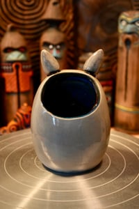 Image 2 of My Neighbor Daruma Mug Glossy Grey