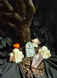 Image 1 of Halloween Candles