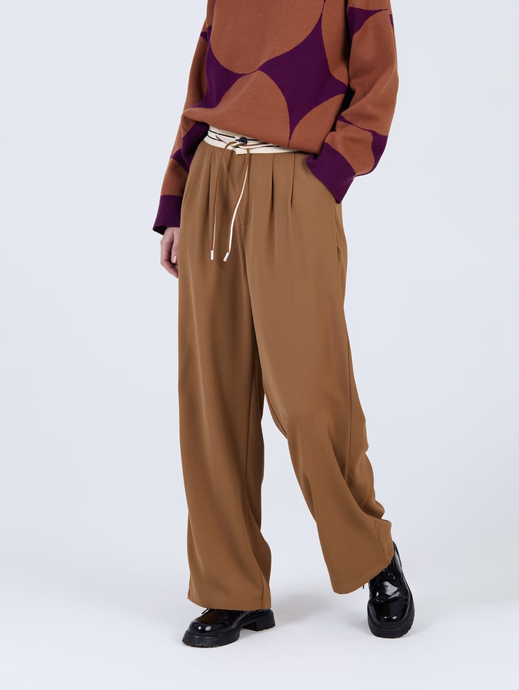 Image of Pantalón Gea color marrón