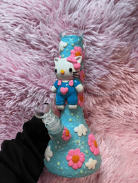 Image 11 of Hi Kitty Glow In The Dark Glass Bong