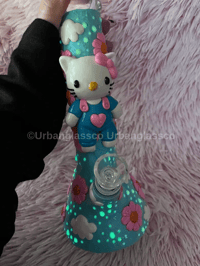Image 10 of Hi Kitty Glow In The Dark Glass Bong