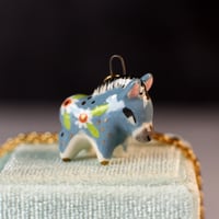 Daisy Donkey Necklace