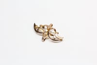 Image 1 of Victorian 10k Gold Chatelaine Brooch - Lovely Antique Hanger Pin - Ribbon Details, Lovely Design