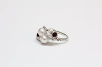 Image 1 of Vintage 14k White Gold, Pearl, and Garnet Grape Leaf Ring - Superb Quality