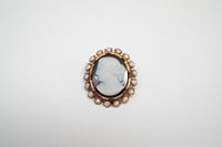 Image 1 of Early Victorian 18k Yellow Gold, Hardstone Agate Cameo - Lovely Lady in Profile Cameo Brooch or P...