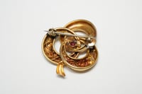 Image 6 of Victorian 10k Gold Brooch with Red Stone - Lovely Antique Pin - Ribbon Details, Lovely Design