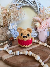 Image 2 of Honey bear