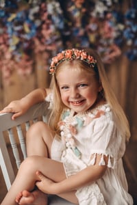 Image 11 of Chair in 2 colors