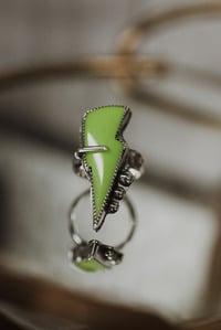 Image 2 of Green Lightning Bolt Sterling Silver Ring