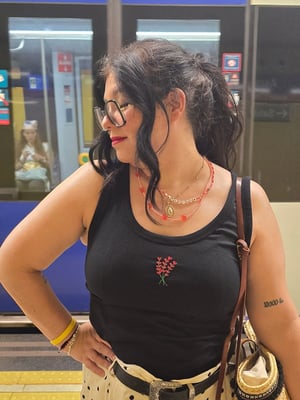 Camiseta tirantes ramito