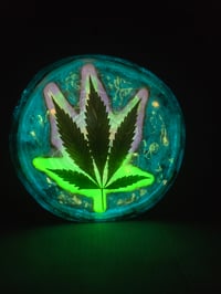 Image 1 of Leaf1 tray