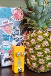 Image 2 of Angry Pineapple Booster - Limited Edition 2025 - Yellow Gloss Engraved