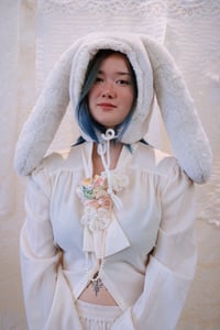Image 2 of Ash White Rabbit Hat
