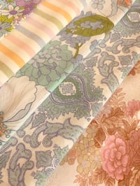 Image 4 of Dress Textile Collection V Vintage