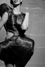 MONOGURUI poncho-bib: (KENZO (ft YAMEGU(R)U))