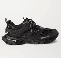 Track Black