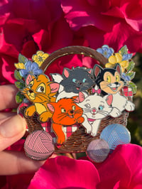 Image 1 of Kitty Cuddle Basket