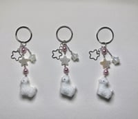 Image 2 of lamb keychain ۶ৎ