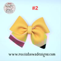 Image 5 of Colored Pencil Bows