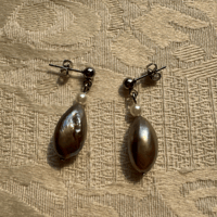 Image 1 of The Hostess Earrings