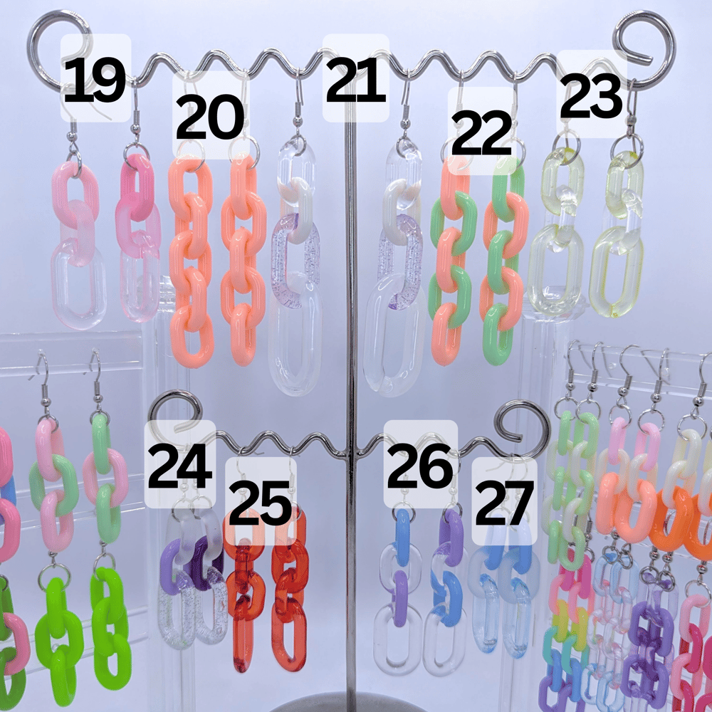 Image of Chain Dangle Earrings