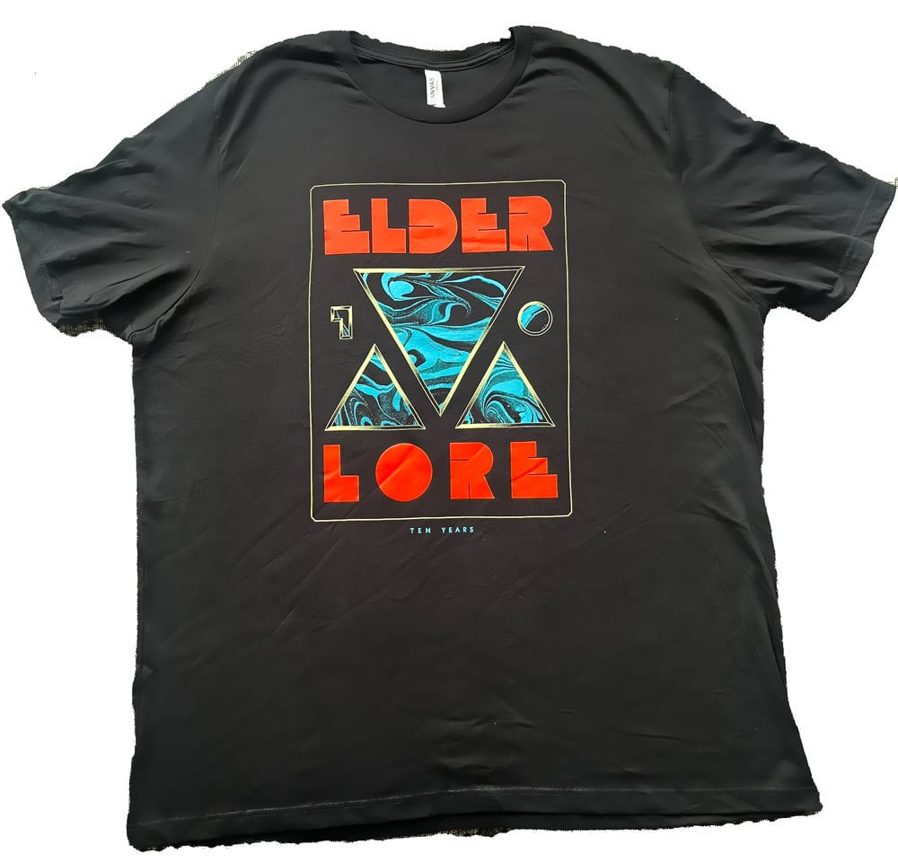 US LORE TOUR T SHIRT