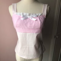 Top in strawberry gingham