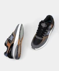 Image 2 of NEW BALANCE_ANDREW REYNOLDS 933 :::GREY/BLUE:::