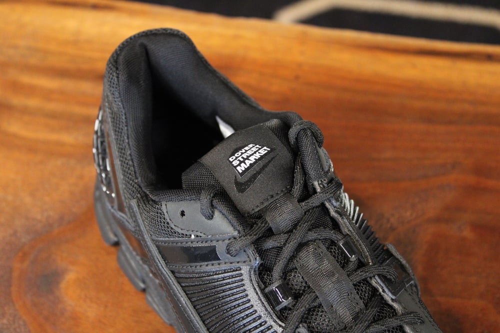 ZOOM VOMERO 5 SP x DOVER STREET MARKET "20TH ANNIVERSARY"