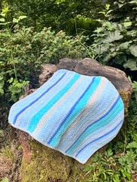 Small Crochet Blanket 